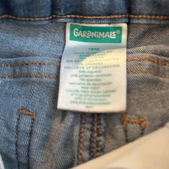 Garanimals Bell Bottom Jeans for Girls Size 18M Trendy ~ Denim ~ Casual! - Picture 3 of 3